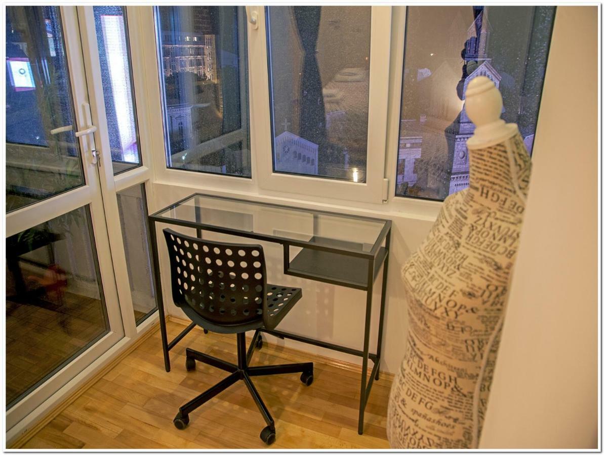 Skyview Old Town Apartment Bucharest Exterior photo